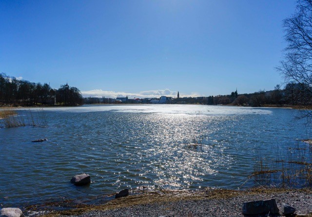Merta ja rantaa
