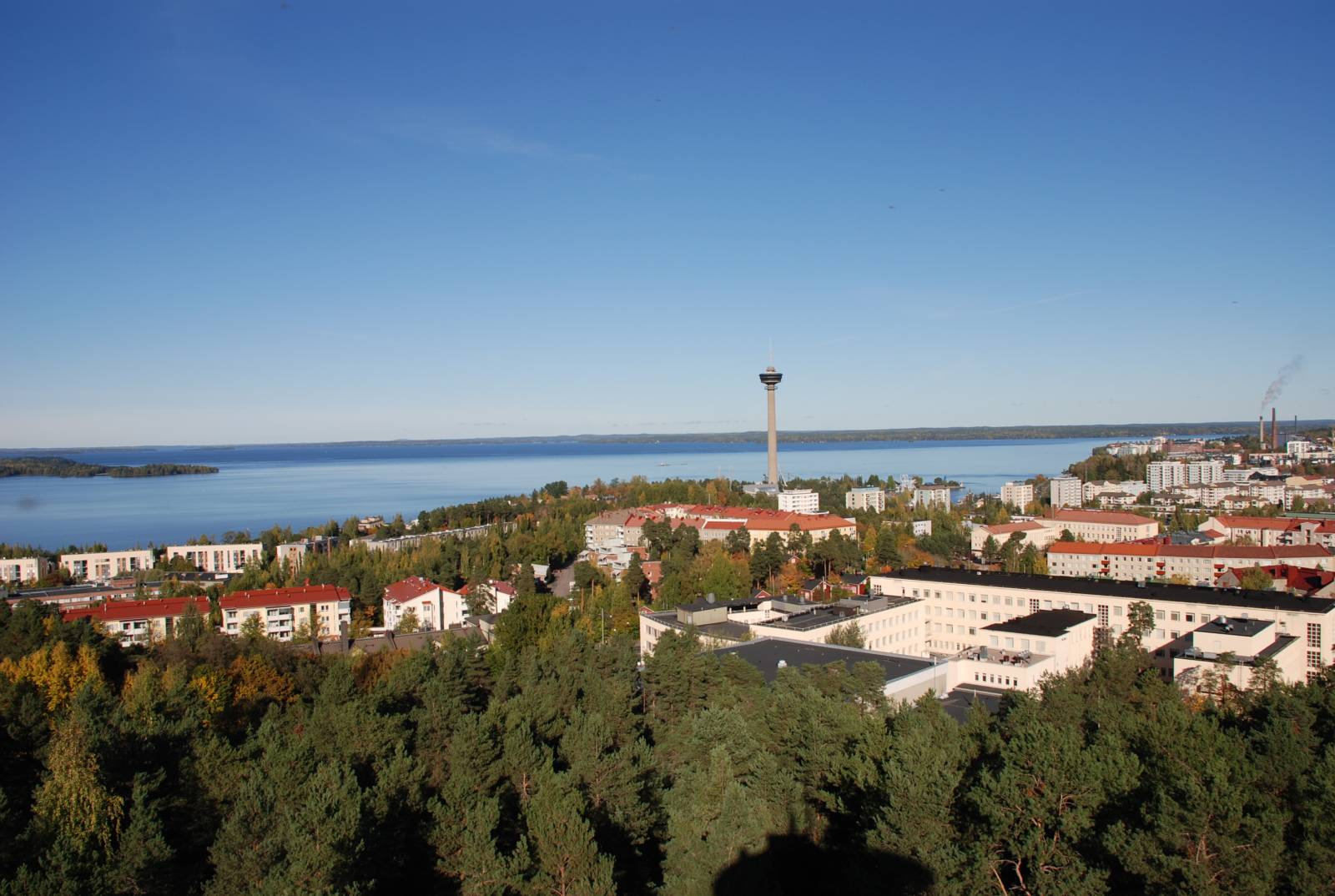 View of Tampere and Lake of Näsijärvi from the Pyynikki Ridge.