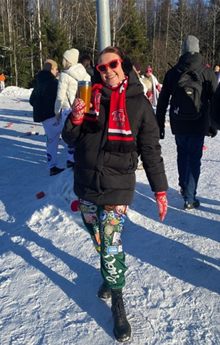 Photo of Claudia Åvist.