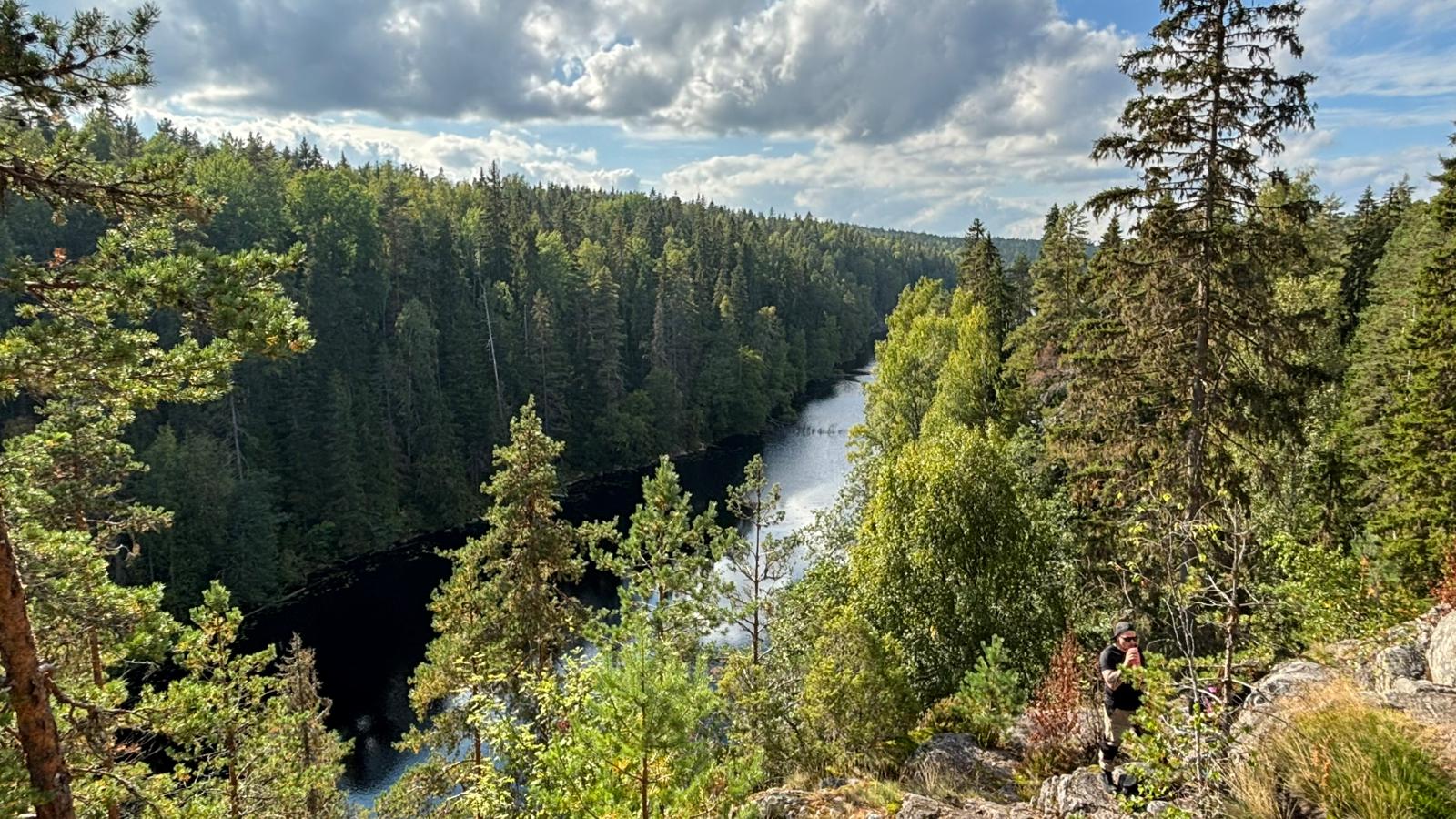 Hiking – Helvetinjärven kansallispuisto