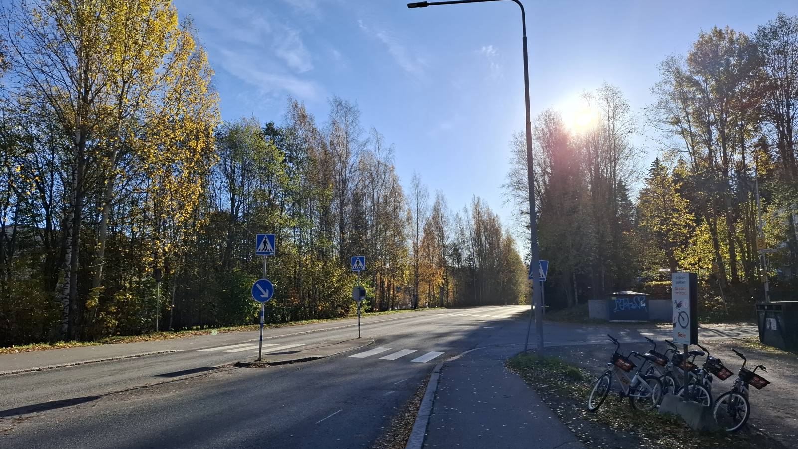 Sunny_street