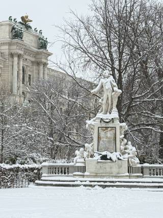 Mozart statue