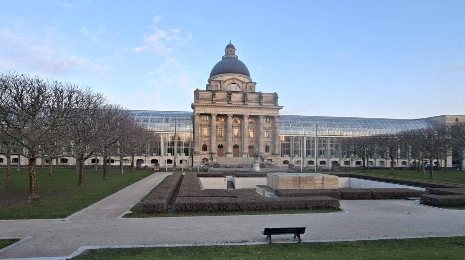 Bavarian State Chancellery, Munich