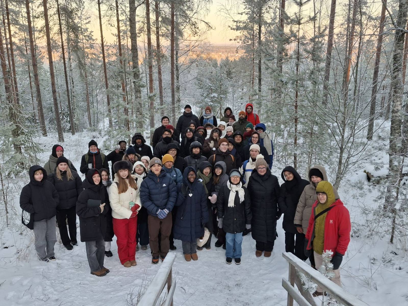 Urban Lab students in Teivo-Mäkkylä on a cold January day.