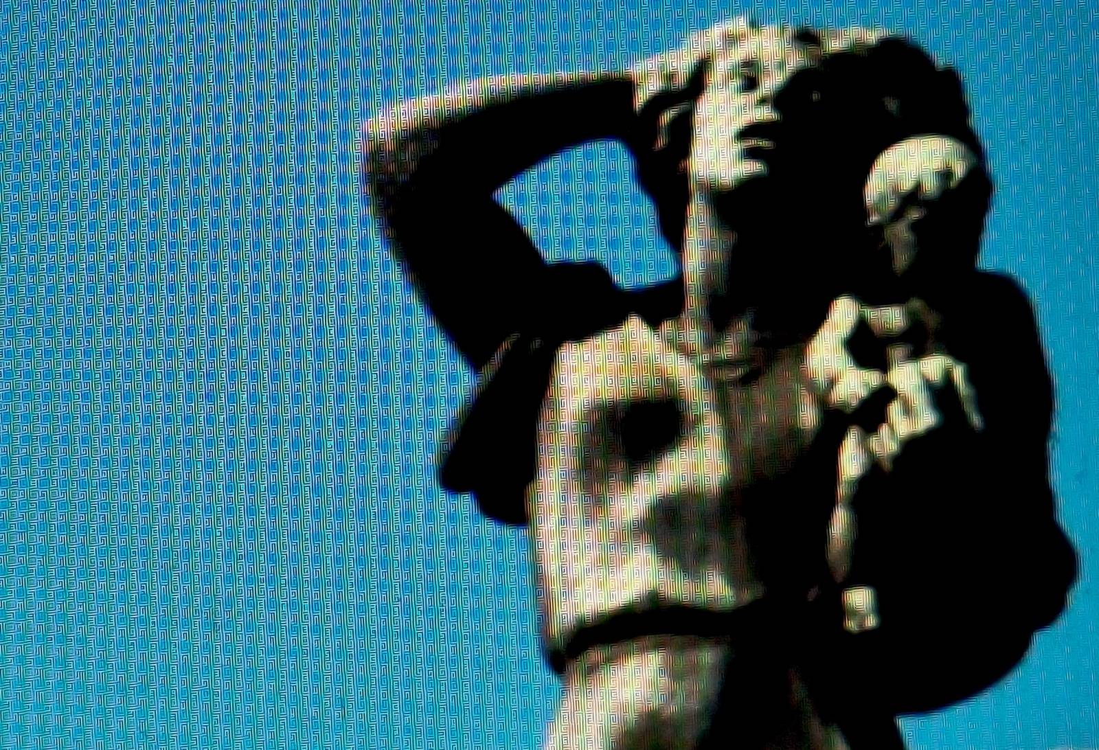 Kurun onnettomuuden muistopatsas.