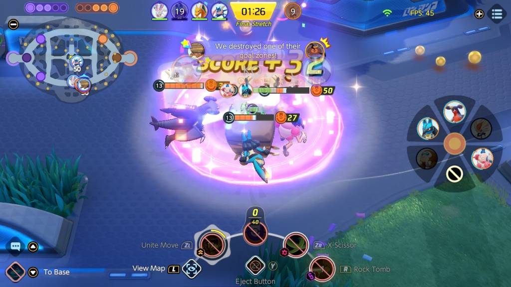 A gameplay moment demonstrating the mayhem of a team fight