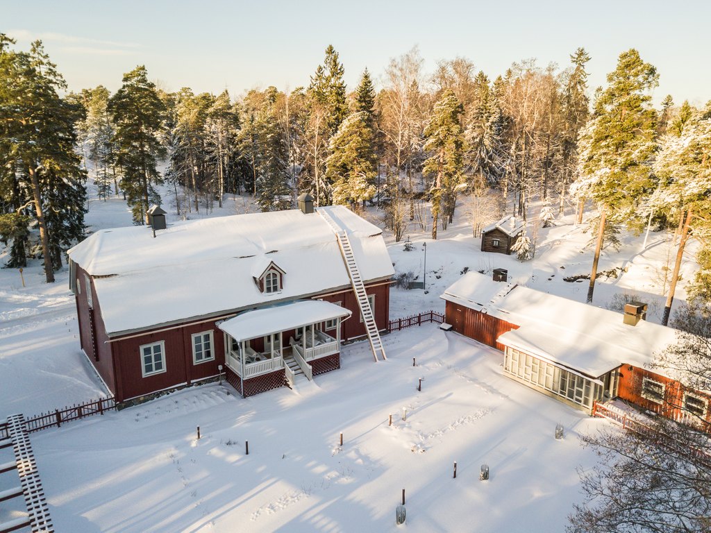 Seurasaari.