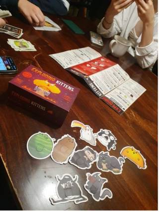 Exploding kittens